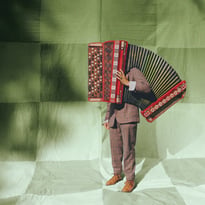 Autour d'Astor Piazzolla — Théo Ould (accordéon solo)