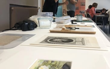 Patrimoine en péril : à la découverte des Archives 64 et des métiers de la conservation
