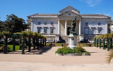 Visite guidée du palais de justice historique de Pau