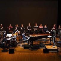 Chœur de chambre Les Éléments et Paul Lay Trio : Waves of Light