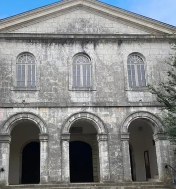 Découverte d'un temple et visite de l'exposition "Église verte"