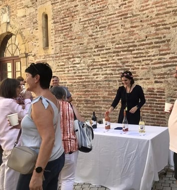 Visite guidée et dégustation de vins médiévaux