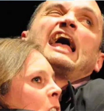Théâtre : Un fil à la patte