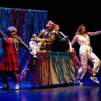 Théâtre : Premières Scènes !