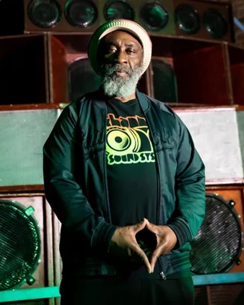 Atabal Dub Club : Echo Phonics meets Channel One