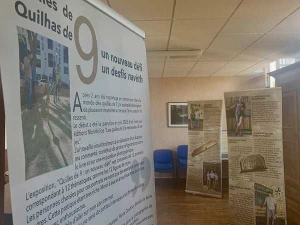 Exposition : Les quilles de neuf s'exposent à la Mairie !